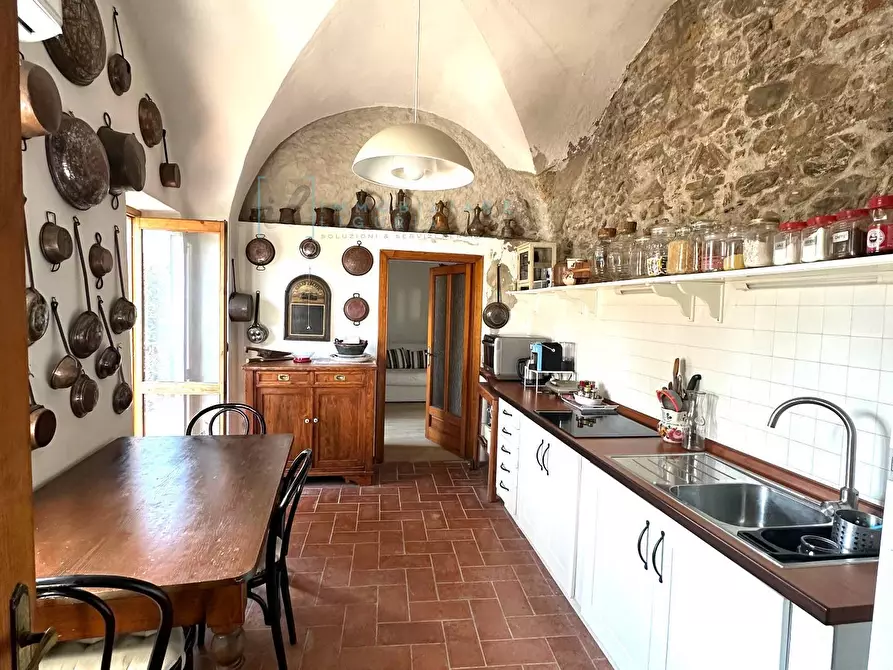 Immagine 22 di Rustico / casale in vendita  in via al borgo a Albenga