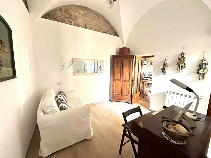 Immagine 26 di Rustico / casale in vendita  in via al borgo a Albenga
