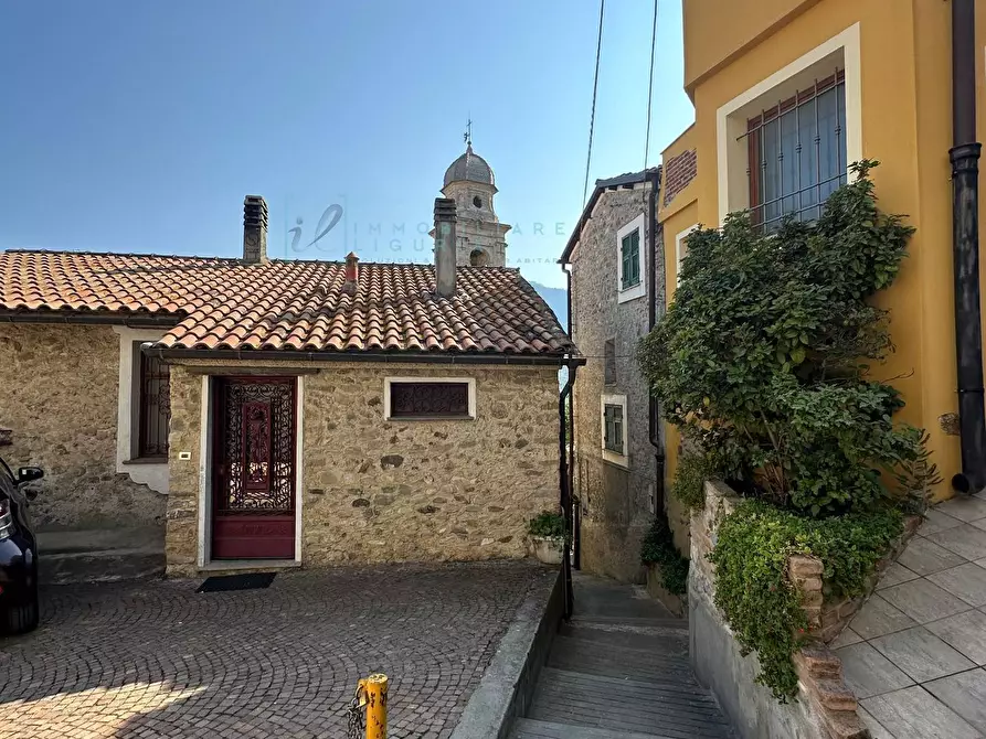 Immagine 51 di Rustico / casale in vendita  in via al borgo a Albenga