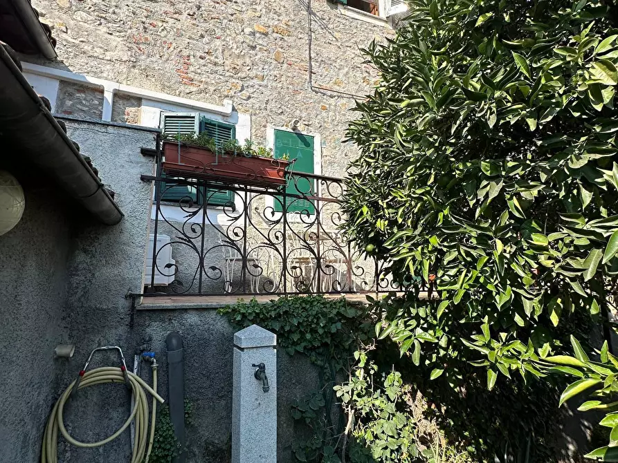 Immagine 43 di Rustico / casale in vendita  in via al borgo a Albenga