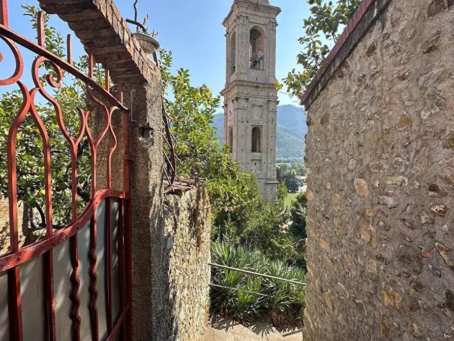 Immagine 3 di Rustico / casale in vendita  in via al borgo a Albenga