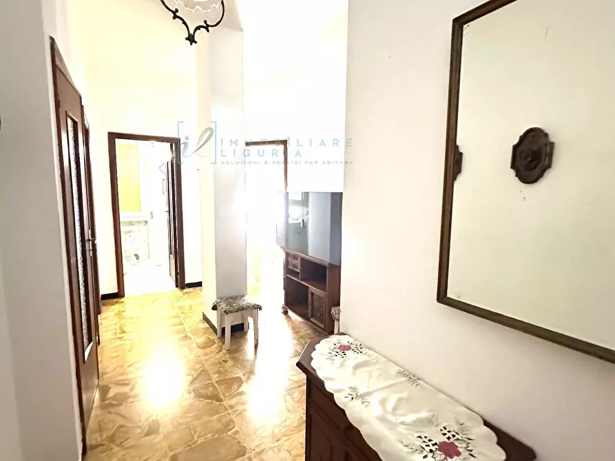 Immagine 7 di Appartamento in vendita  in via patrioti a Albenga