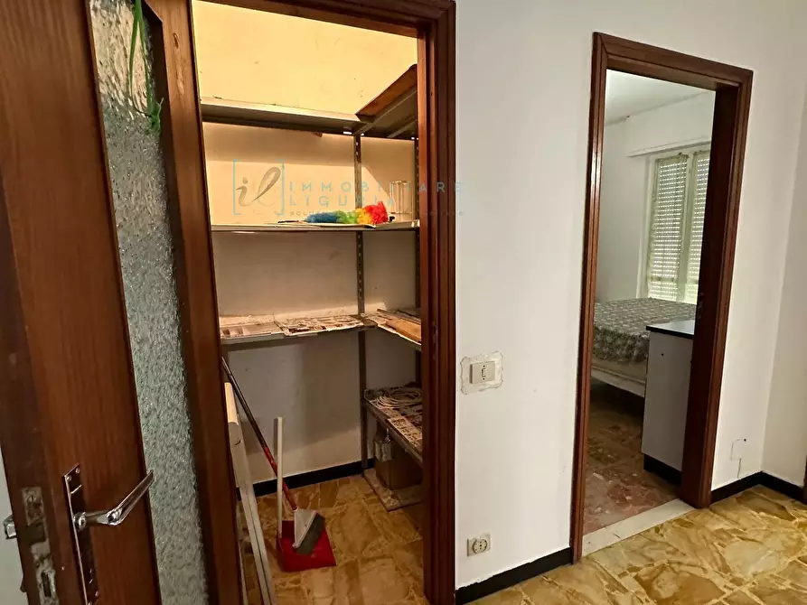 Immagine 19 di Appartamento in vendita  in via patrioti a Albenga