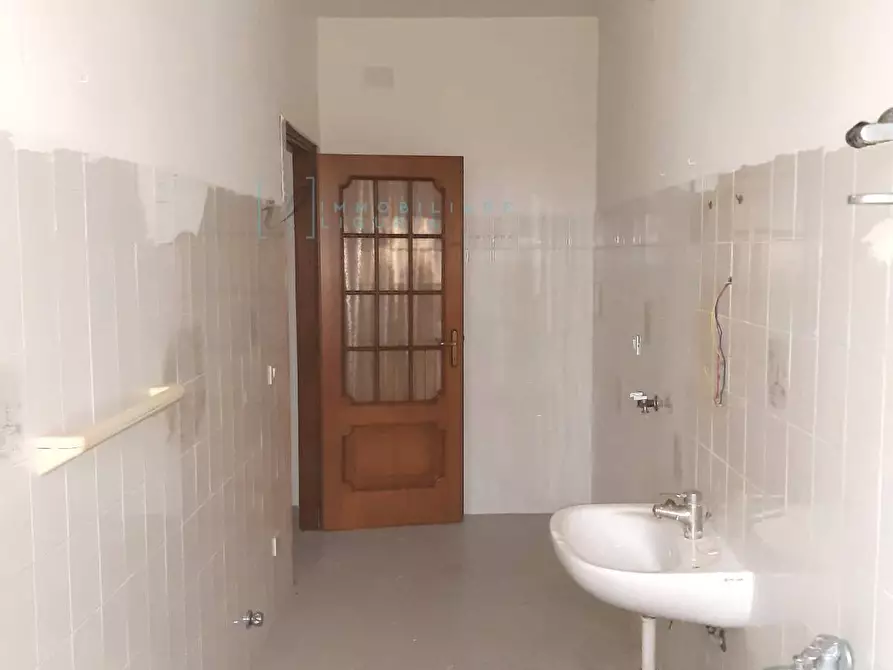 Immagine 11 di Appartamento in vendita  in frazione degna a Casanova Lerrone