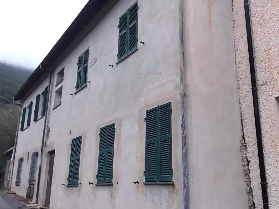 Immagine 1 di Appartamento in vendita  in frazione degna a Casanova Lerrone