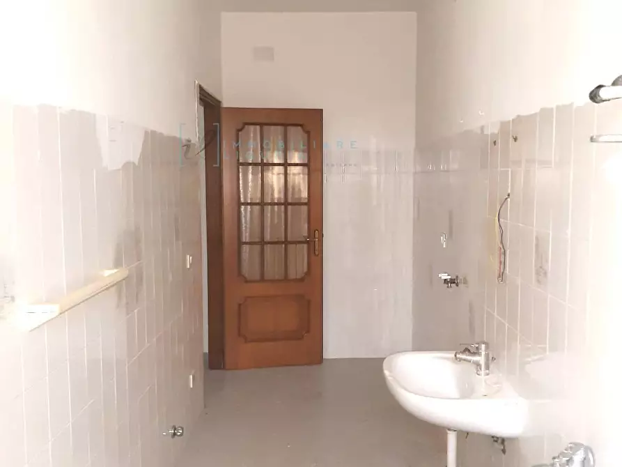 Immagine 20 di Appartamento in vendita  in frazione degna a Casanova Lerrone