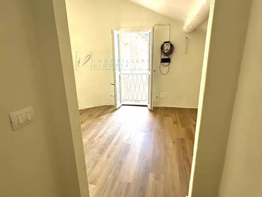 Immagine 17 di Appartamento in vendita  in piazza rossi a Albenga