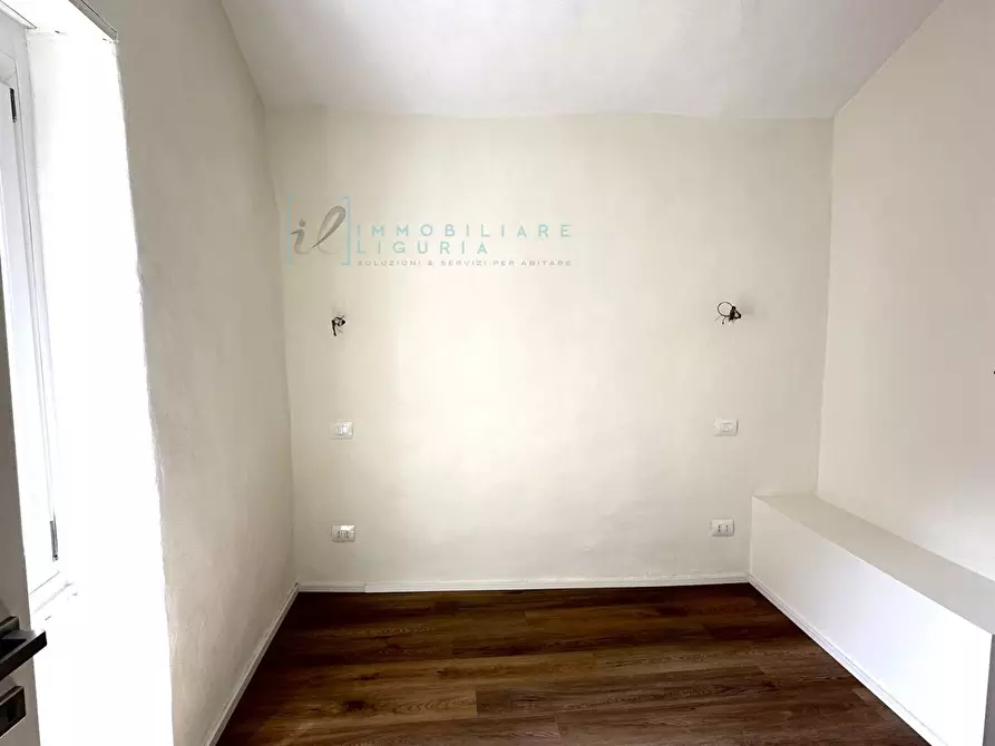 Immagine 19 di Appartamento in vendita  in piazza rossi a Albenga
