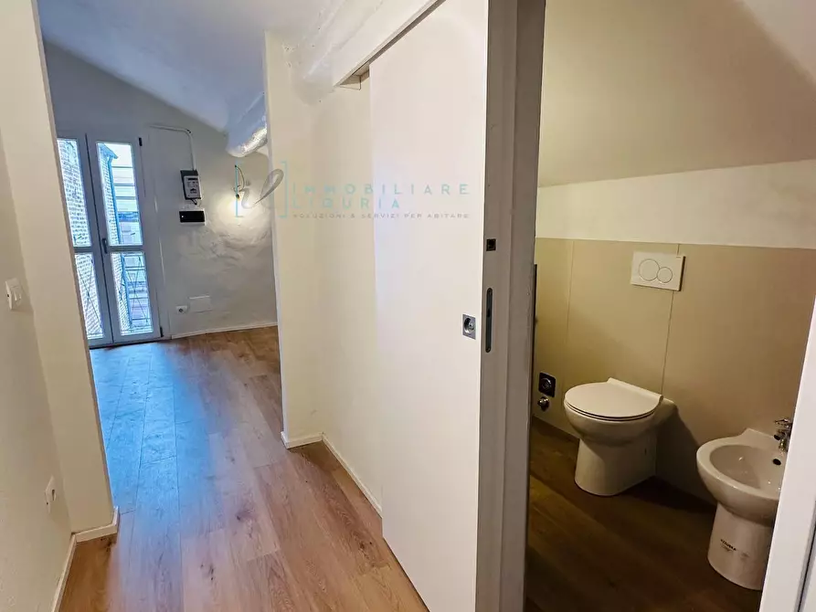 Immagine 20 di Appartamento in vendita  in piazza rossi a Albenga