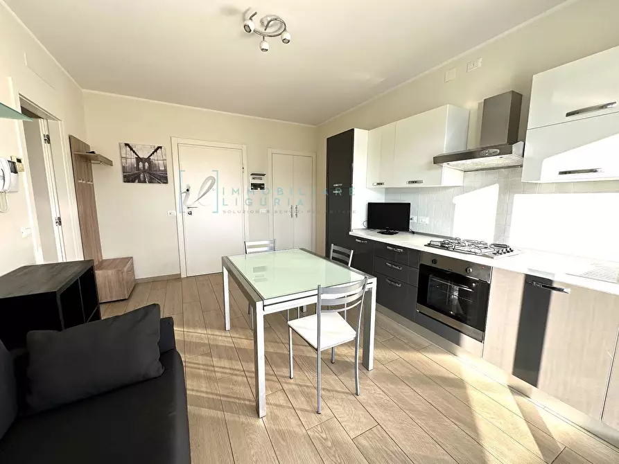 Immagine 9 di Appartamento in vendita  in Via Dalmazia a Albenga