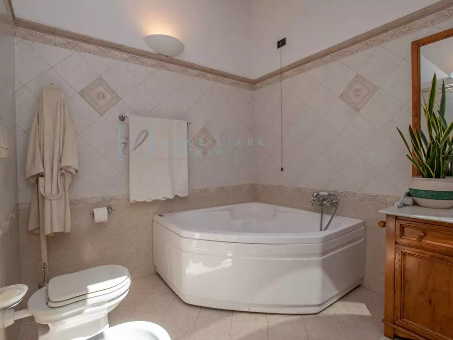 Immagine 27 di Rustico / casale in vendita  in via XXI Aprile a Arnasco