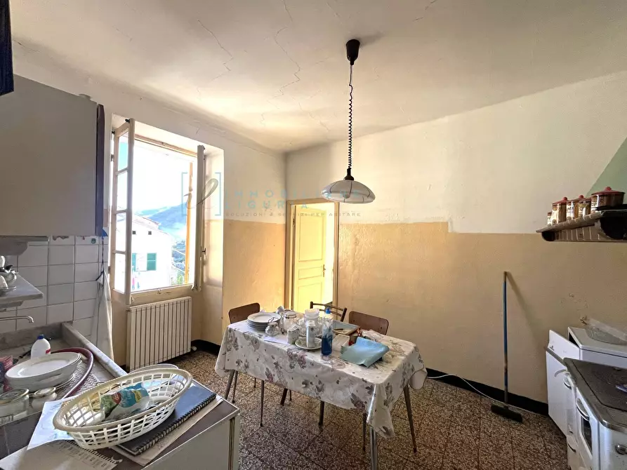 Immagine 4 di Appartamento in vendita  in Piazza Umberto primo a Ranzo