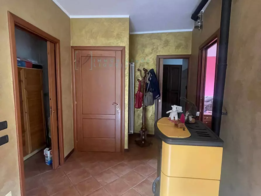 Immagine 16 di Appartamento in vendita  in Via Al frantoio a Vessalico