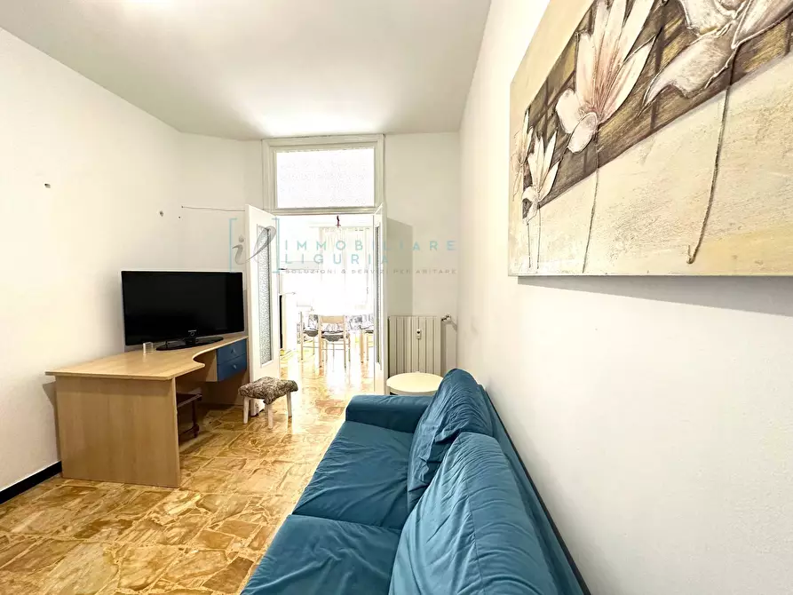Immagine 5 di Appartamento in vendita  in via patrioti a Albenga