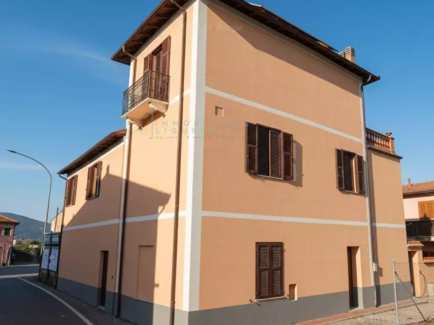 Immagine 2 di Appartamento in vendita  in Viale Pontelungo a Albenga