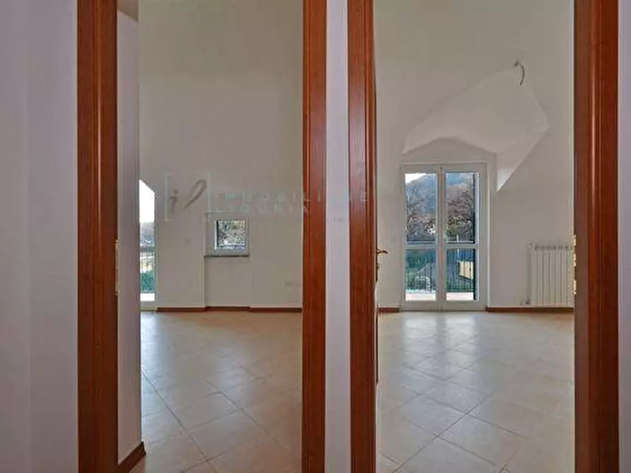 Immagine 29 di Appartamento in vendita  in Frazione Coasco-Marinaverde a Villanova D'albenga