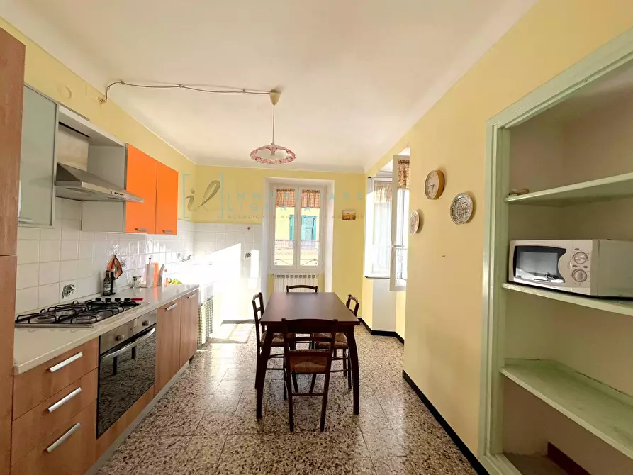 Immagine 6 di Appartamento in vendita  in Via Giuseppe Garibaldi a Pieve Di Teco