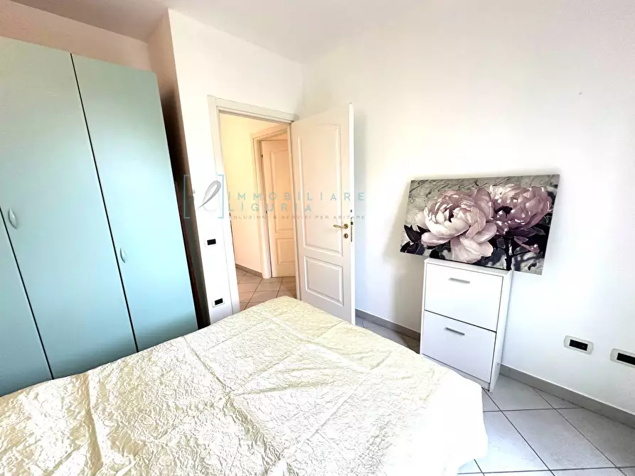 Immagine 26 di Appartamento in vendita  in Via della Costituzione a Albenga