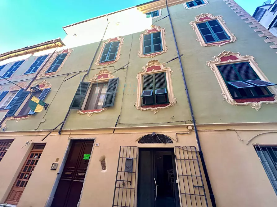 Immagine 2 di Appartamento in vendita  in via delle Medaglie d'Oro a Albenga