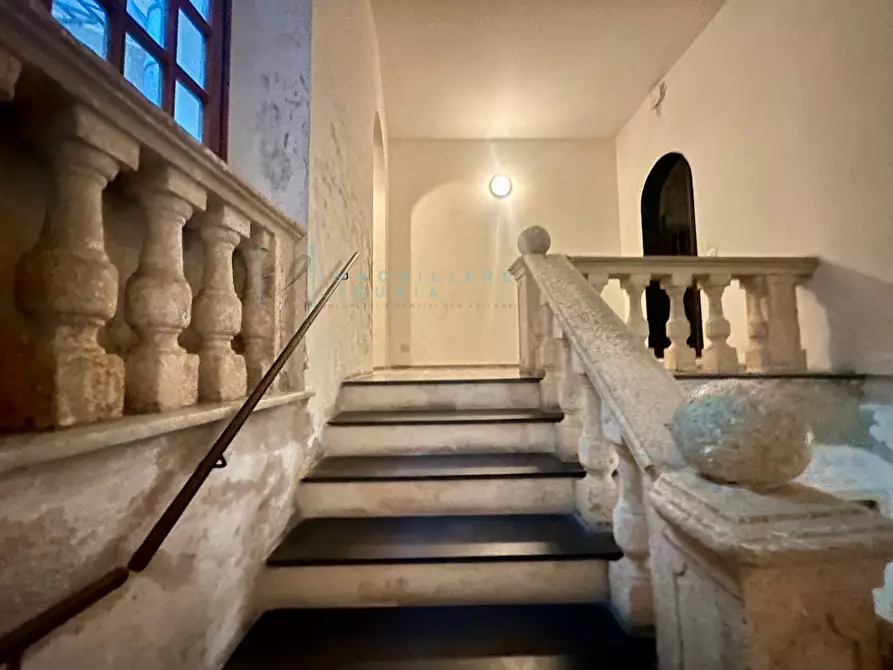 Immagine 6 di Appartamento in vendita  in via delle Medaglie d'Oro a Albenga