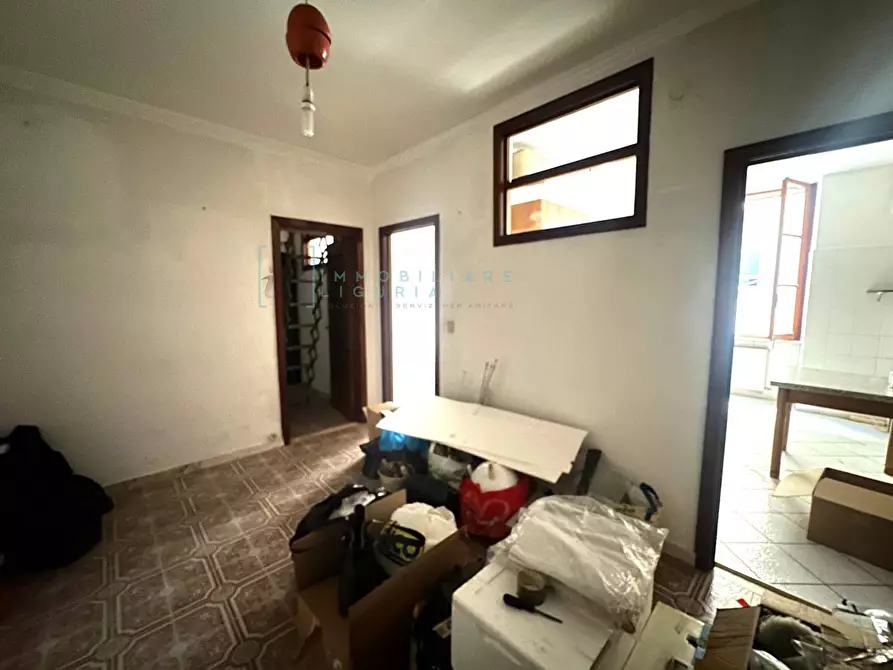 Immagine 9 di Appartamento in vendita  in via delle Medaglie d'Oro a Albenga
