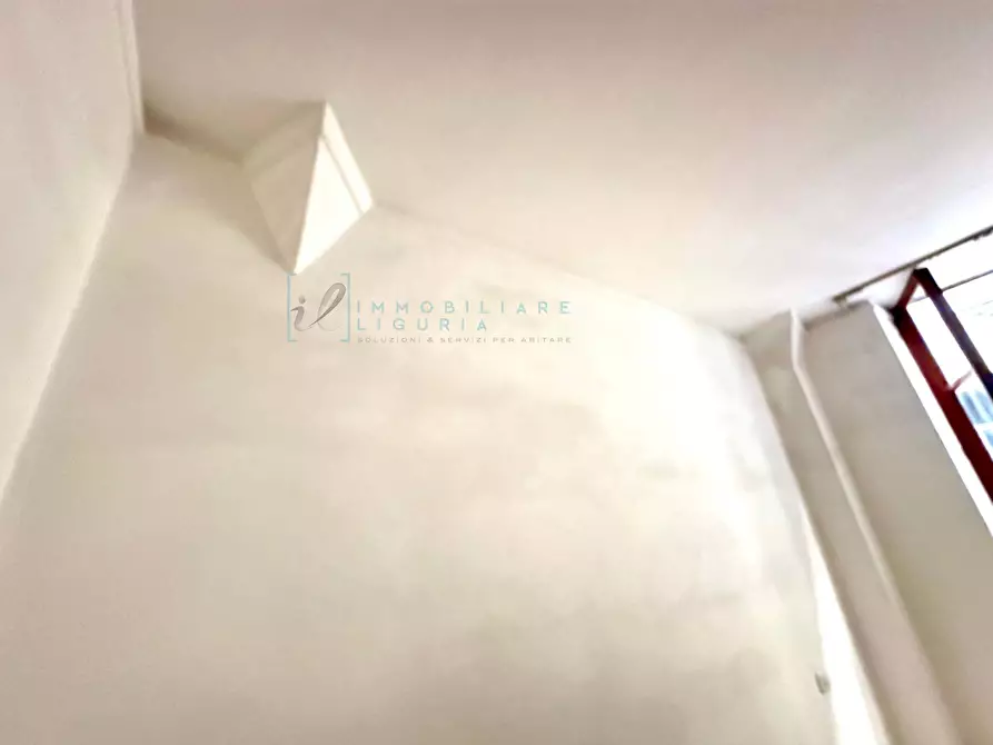 Immagine 15 di Appartamento in vendita  in via delle Medaglie d'Oro a Albenga