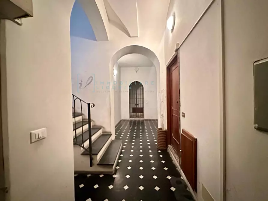 Immagine 23 di Appartamento in vendita  in via delle Medaglie d'Oro a Albenga