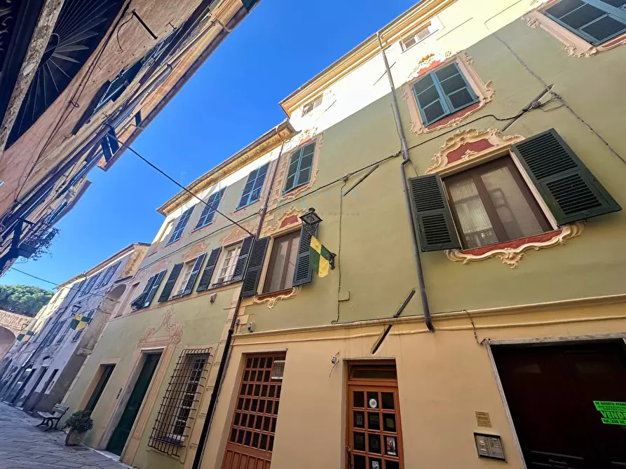 Immagine 5 di Appartamento in vendita  in via delle Medaglie d'Oro a Albenga