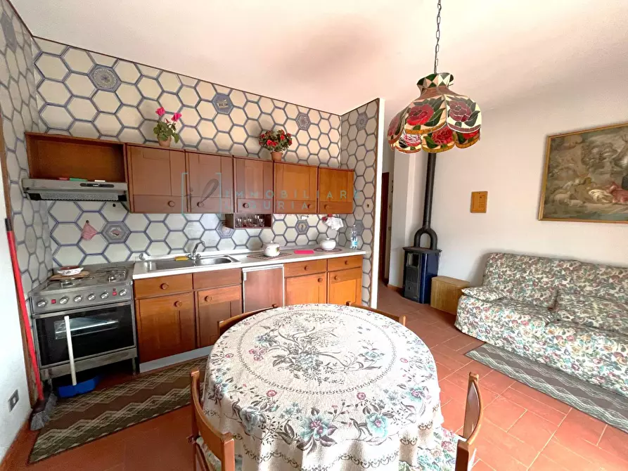 Immagine 3 di Appartamento in vendita  in Via Roma a Cosio D'arroscia