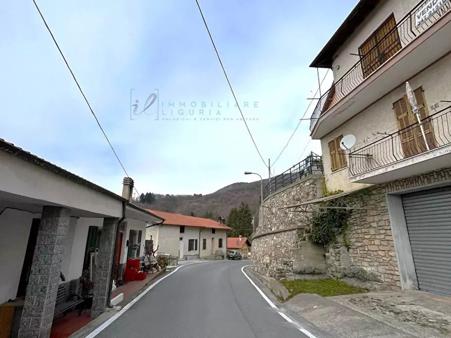 Immagine 23 di Appartamento in vendita  in Via Roma a Cosio D'arroscia