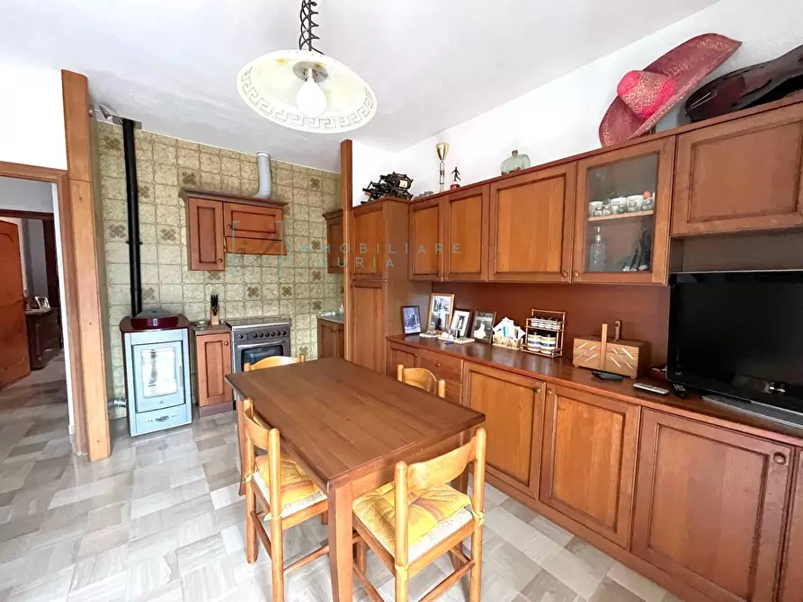 Immagine 4 di Appartamento in vendita  in Via Roma a Cosio D'arroscia