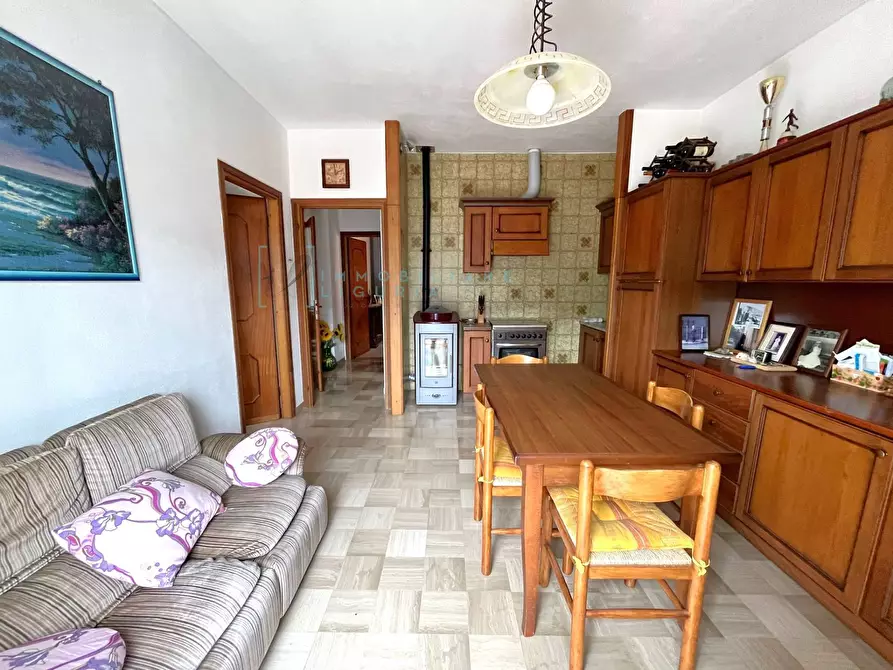 Immagine 6 di Appartamento in vendita  in Via Roma a Cosio D'arroscia