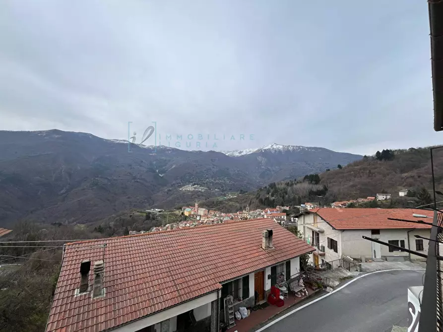 Immagine 13 di Appartamento in vendita  in Via Roma a Cosio D'arroscia