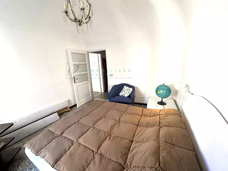 Immagine 19 di Appartamento in vendita  in Piazza San Domenico a Albenga