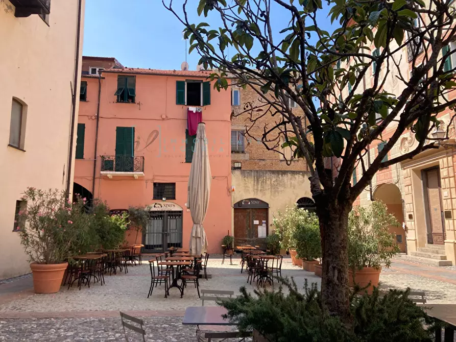 Immagine 32 di Appartamento in vendita  in piazza rossi a Albenga