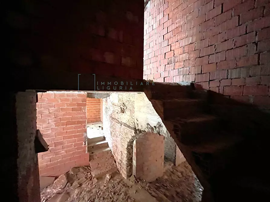 Immagine 2 di Rustico / casale in vendita  in via roma a Caravonica