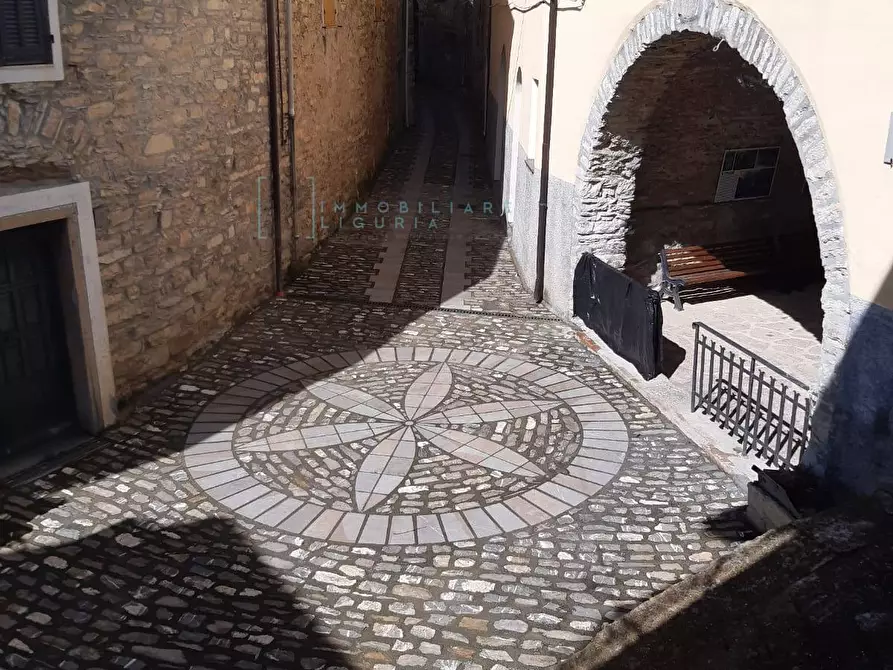 Immagine 19 di Appartamento in vendita  in Via Canadà a Rezzo