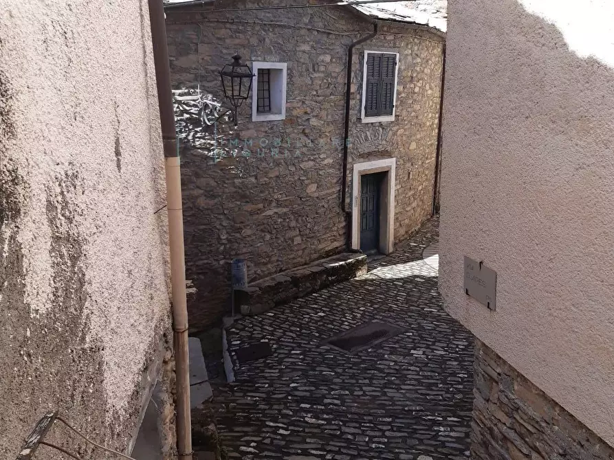 Immagine 24 di Appartamento in vendita  in Via Canadà a Rezzo