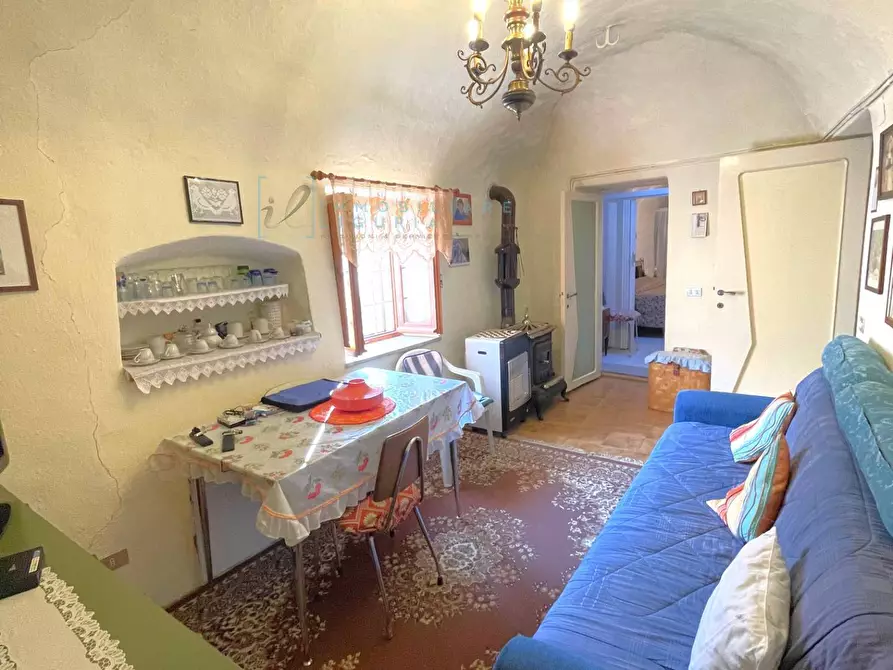 Immagine 8 di Rustico / casale in vendita  in frazione berrioli a Erli