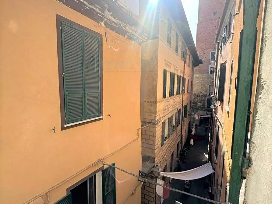 Immagine 6 di Appartamento in vendita  in via torlaro a Albenga