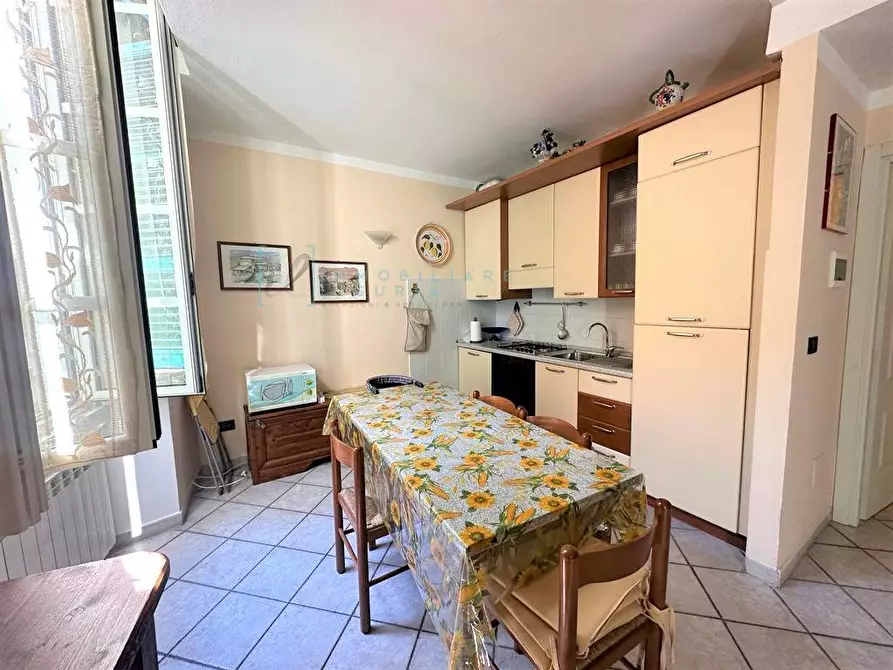 Immagine 15 di Appartamento in vendita  in via torlaro a Albenga