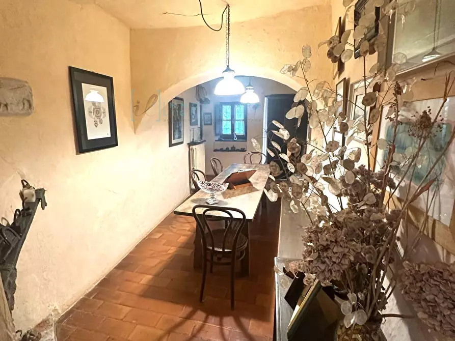 Immagine 6 di Rustico / casale in vendita  in via al castello a Castelvecchio Di Rocca Barbena