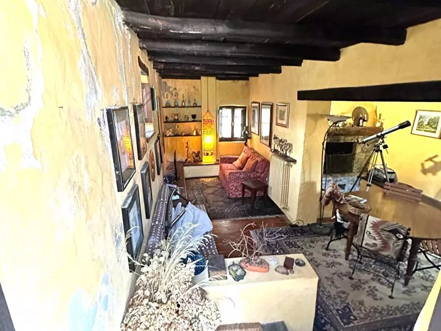 Immagine 7 di Rustico / casale in vendita  in via al castello a Castelvecchio Di Rocca Barbena