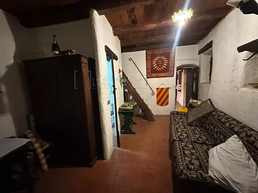 Immagine 27 di Rustico / casale in vendita  in via al castello a Castelvecchio Di Rocca Barbena
