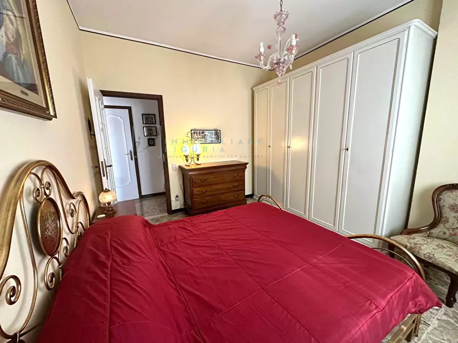 Immagine 11 di Appartamento in vendita  in Via Sempione a Albenga
