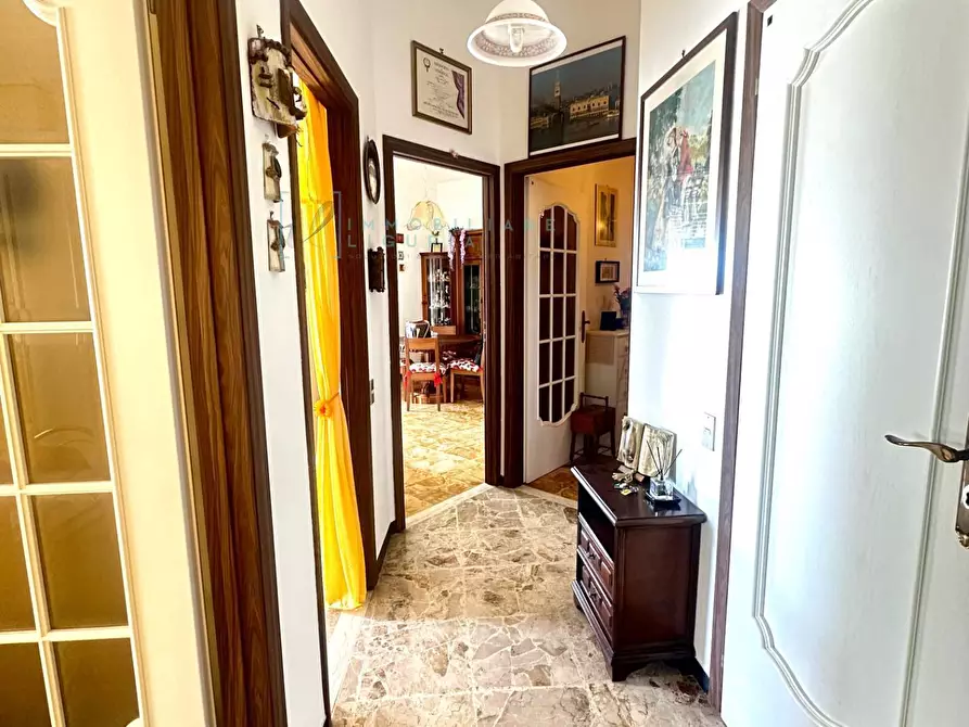 Immagine 19 di Appartamento in vendita  in Via Sempione a Albenga