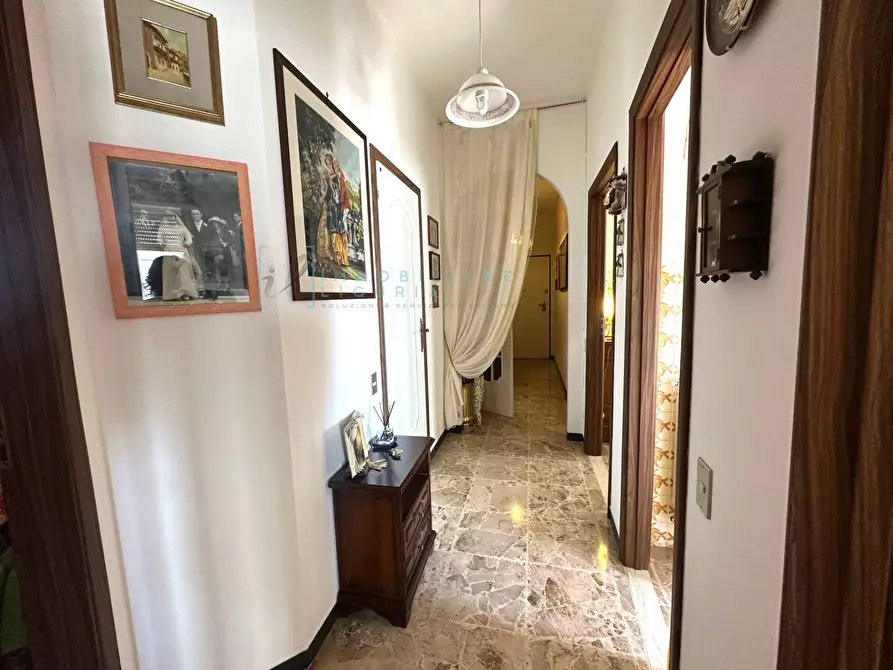 Immagine 30 di Appartamento in vendita  in Via Sempione a Albenga