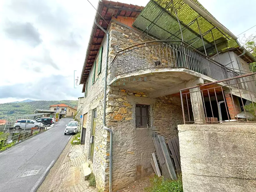 Immagine 21 di Rustico / casale in vendita  in via 25 aprile muzio a Borghetto D'arroscia