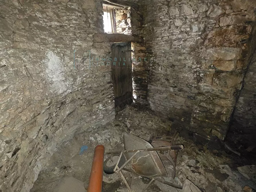 Immagine 43 di Rustico / casale in vendita  in Borgata Comparati a Casanova Lerrone