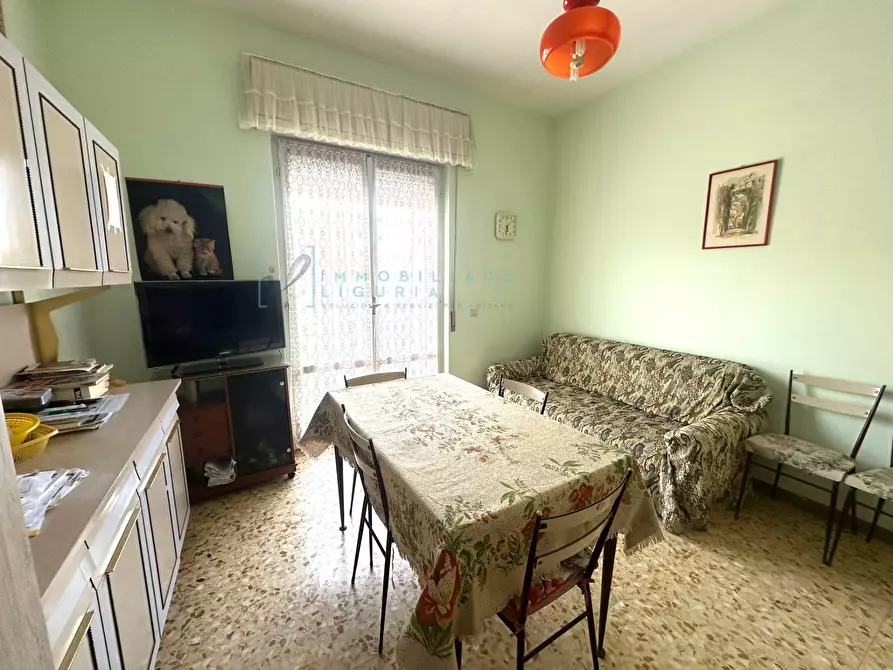 Immagine 19 di Appartamento in vendita  in Via della Bea a Diano Marina